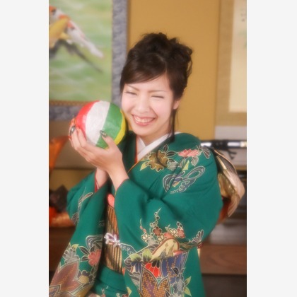 スマイルハンターが出張撮影した家族写真(キッズ,ベビーフォト)などが写った「成人式フォト」の家族写真