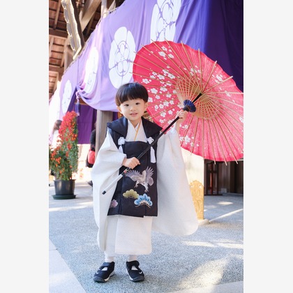 高夏写真店が出張撮影した「七五三の撮影」の家族写真