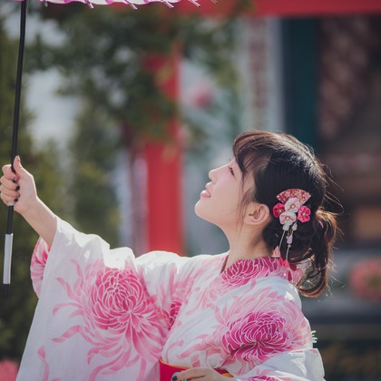 TKBOU PHOTOGRAPHYが撮影したウェディングや家族、ビジネスの写真