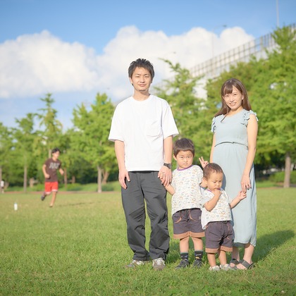 Earth Creative Productsが出張撮影した「ファミリー」の家族写真