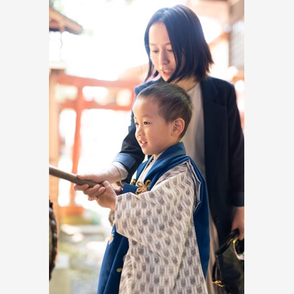 Takushi Yamamoto Photo Officeが出張撮影した「ポートレート」の家族写真