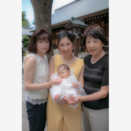 Creative Brand　Crows Nestが出張撮影した神話上の生き物, ランジェリートップ, 水着トップが写ったマタニティフォト/家族写真の出張撮影の写真
