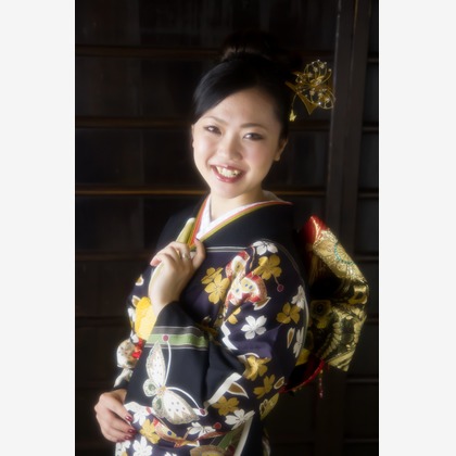 スマイルハンターが出張撮影した家族写真(キッズ,ベビーフォト)などが写った「成人式フォト」の家族写真