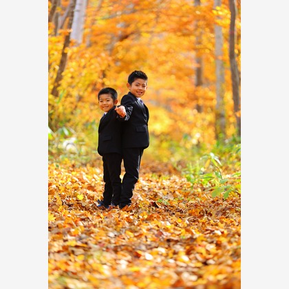 稲蔭一道が出張撮影したビューエグの庭, フラッシュ撮影, 自然の風景などが写った「家族写真、ロケーションフォト」の家族写真