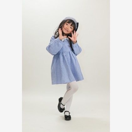 高橋 透（Coo&Sea STUDIO代表）が出張撮影した日本アイドル, イヌ科, 子モデルなどが写った「キッズプロフィールフォト」の家族写真