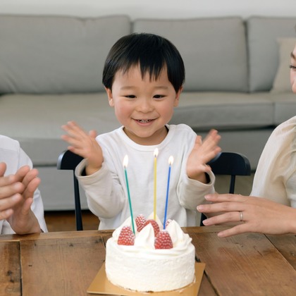 CREATIVE HOUSEが出張撮影した「バースデーフォト」の家族写真