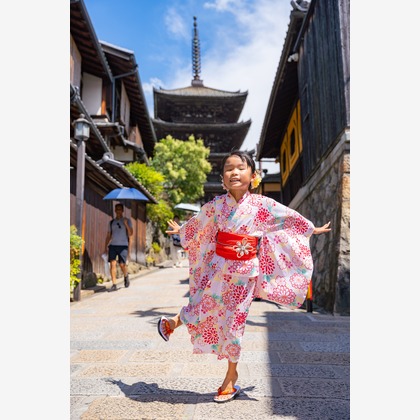 takumatravelが出張撮影した着物, 衣装/コスチューム, 赤が写ったその他/家族写真の出張撮影/旅行先の記念撮影の写真