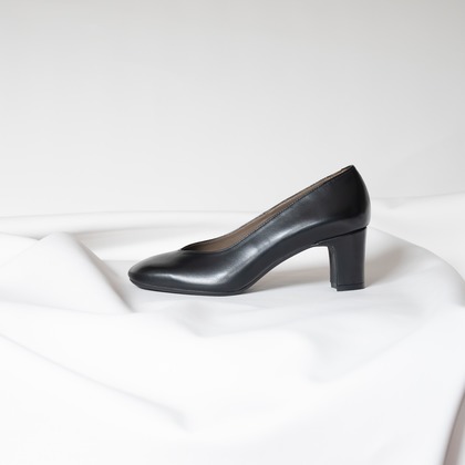 Batz Photoが撮影した「パンプス物撮り」の写真