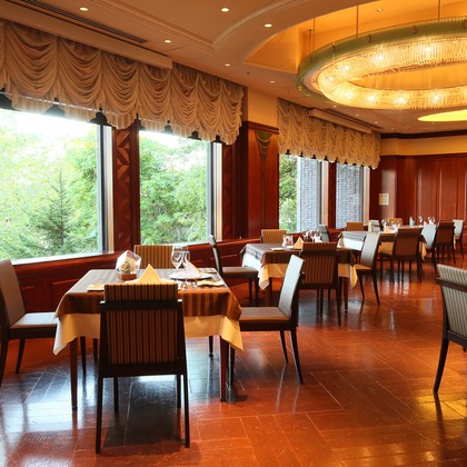 合同会社スタジオスーパーフライが撮影したウェディングや家族、ビジネスの写真