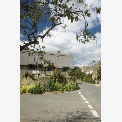 Wedding, Bridal Photos taken by Lucky Sliver Sixpence