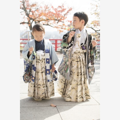 A&Y写真OFFICEが出張撮影したスリーブ, 楽しげ, 幼児が写った七五三フォトの写真