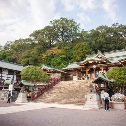 竹部 祐樹が出張撮影したタウン, 神社, 建物が写ったエンゲージメントフォトの写真