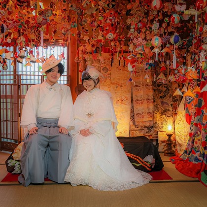 株式会社Neo-Smile 「locationbreeze」高橋 徹が出張撮影した臨江裁判所, Tooruokisan Zuigan Temple, フィクスチャなどが写った「記念写真」の家族写真