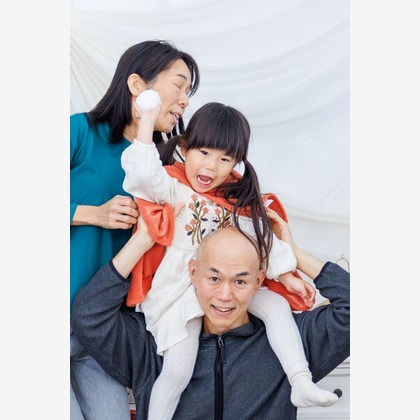 ちずカメラが出張撮影したワンピース, 荷物とバッグ, 赤ちゃん・幼児服が写ったスタジオ撮影の写真