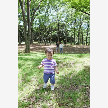 村田わかな広告写真が出張撮影したウエスト, フローリング, スリーブが写った家族写真の出張撮影の写真