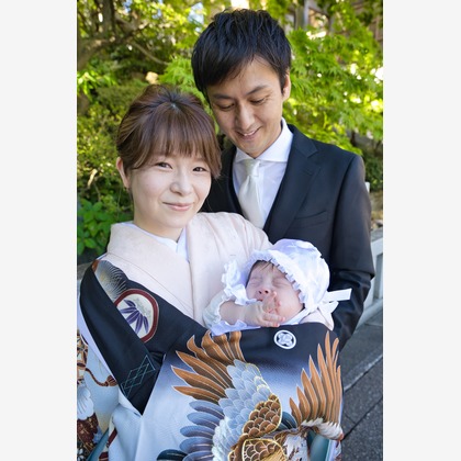 naru2photoが出張撮影した「初宮撮影」の家族写真