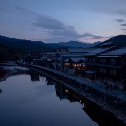 眞田 厚司が撮影したウェディングや家族、ビジネスの写真