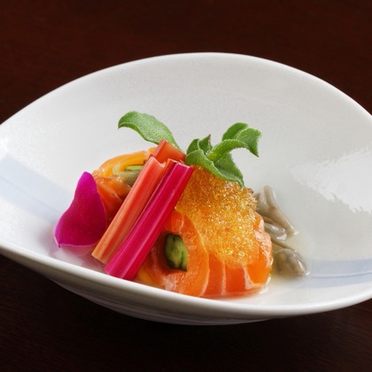 森安　照が撮影したウェディングや家族、ビジネスの写真