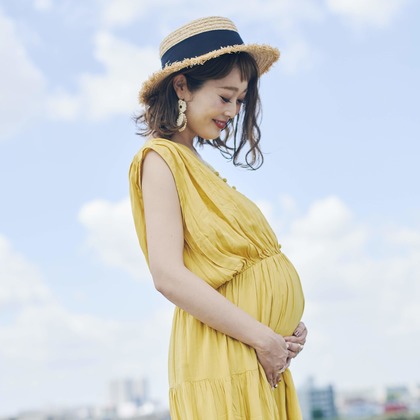 NISHIMURA AKINOBUが出張撮影した自然の中の人々, 友情, ハネムーン/新婚旅行などが写った「家族フォト@二子玉川公園」の家族写真