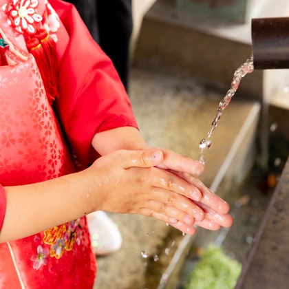 出張撮影くろさわが出張撮影したどういたしまして。, Sushi Edokko, 人間の背中などが写った「七五三」の家族写真