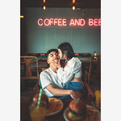 広告会社Flip Studioが撮影した「Victoria & Caleb」の写真