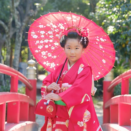 高夏写真店が出張撮影した「七五三の撮影」の家族写真