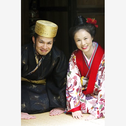 琉球幻想写真ウェディングフォト沖縄が撮影したウェディングや家族、ビジネスの写真