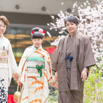 タカギグラフィックアーツが出張撮影した「出張撮影」の家族写真