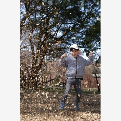 この写真は、出張撮影(家族写真(キッズ,ベビーフォト))のアルバム「ポートレート」にある写真の1枚で、家族写真(キッズ,ベビーフォト)などが写っています。<br>「ポートレート」では他にも:albumPhotoCount枚の家族写真を見ることができます。撮影者ははすねこ合同会社です。カメラマンのプロフィールページで、家族写真(キッズ,ベビーフォト)撮影の口コミやおすすめコメントを見ることができます。