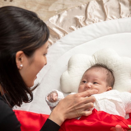 岩坪眞一郎が出張撮影した植物, 雲, 空が写ったお宮参りの写真