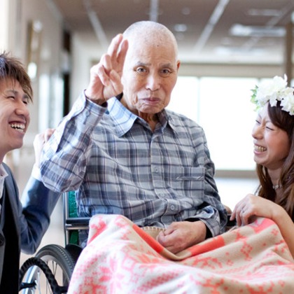 ピュアアーティス(小島 靖雄)が撮影したウェディングや家族、ビジネスの写真