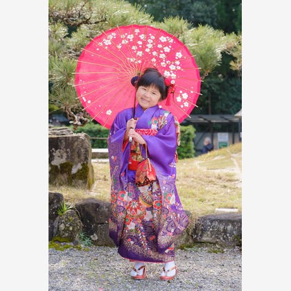 高夏写真店が出張撮影した「七五三の撮影」の家族写真