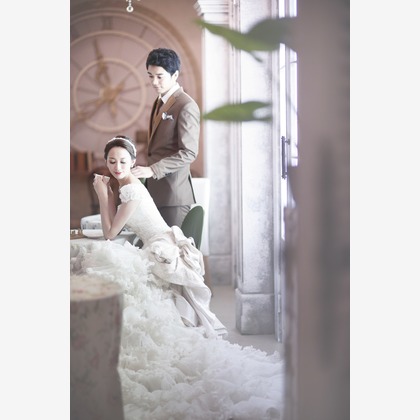 PHOTO STUDIO LUXE-スタジオリュクス-	が撮影したウェディングや家族、ビジネスの写真