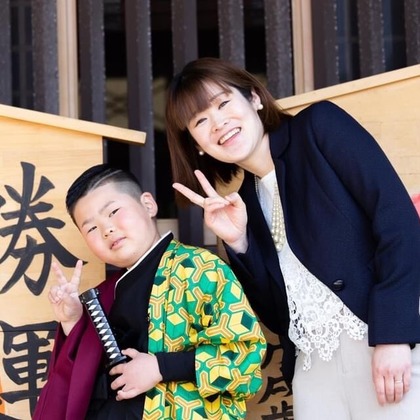 中井企画が出張撮影した「お宮参り/ご自宅での家族写真」の家族写真