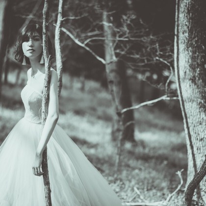 Photo of pre-wedding dress taken by sail