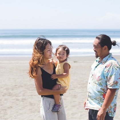 yukino photographyが出張撮影したトランク, ジョイント, おなかが写った家族写真の出張撮影の写真