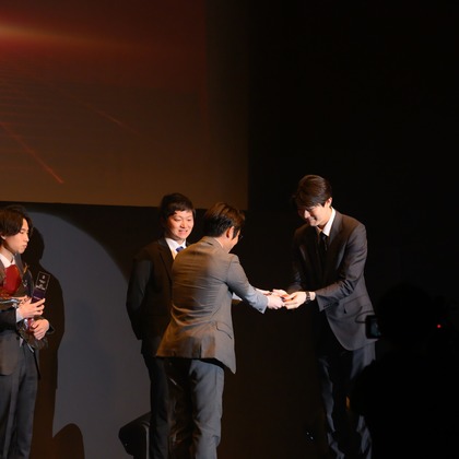 上野貢希が撮影した「企業総会写真撮影」の写真