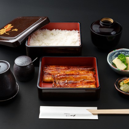 KasaiFilmsが撮影した「料亭のメニュー撮影と店舗撮影」の写真