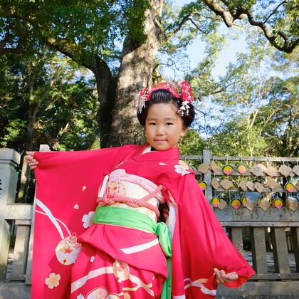 高夏写真店が出張撮影した「七五三の撮影」の家族写真