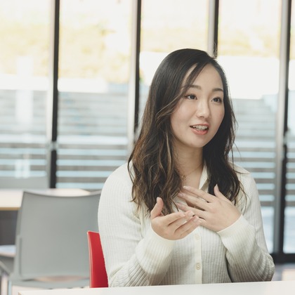 丹野雄二が撮影した「大学入学案内」の写真