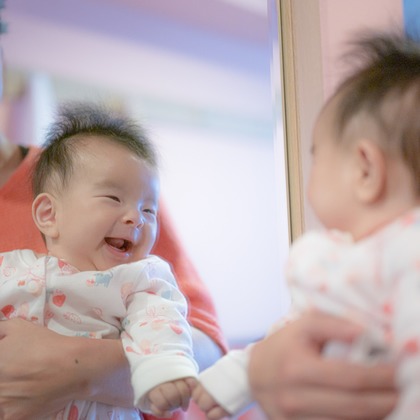 高木勇斗が出張撮影した家族写真(キッズ,ベビーフォト)などが写った「赤ちゃん」の家族写真