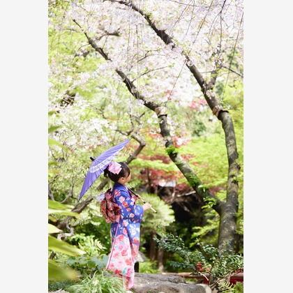 この写真は、出張撮影(家族写真(キッズ,ベビーフォト))のアルバム「記念写真」にある写真の1枚で、家族写真(キッズ,ベビーフォト)などが写っています。<br>「記念写真」では他にも:albumPhotoCount枚の家族写真を見ることができます。撮影者はStudio RedStar/家族の想い出です。カメラマンのプロフィールページで、家族写真(キッズ,ベビーフォト)撮影の口コミやおすすめコメントを見ることができます。