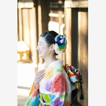 布川航太が出張撮影したラップ, フラッシュ撮影, ストリートファッションなどが写った「成人撮影」の家族写真