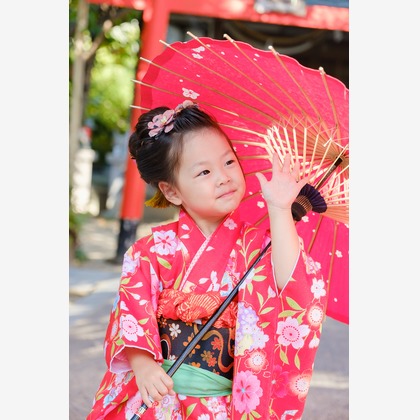 高夏写真店が出張撮影した記念写真, 家族写真, 七五三衣装が写った七五三フォトの写真