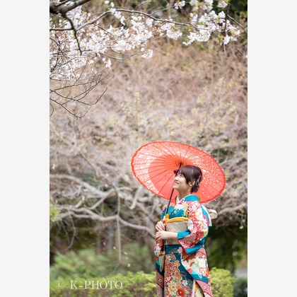 大森光太郎・K-PHOTOが出張撮影した「成人式撮影」の家族写真