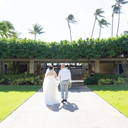 Jayson Tanega Photographyが撮影したウェディングや家族、ビジネスの写真