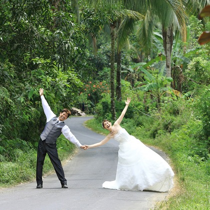 Yoshihisa Shinji Photography（進士 嘉久）	が撮影したウェディングや家族、ビジネスの写真