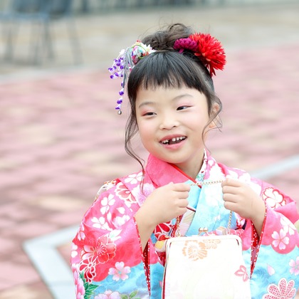 なかがわさとみが出張撮影した「双子ちゃん七五三＠千葉みなと」の家族写真