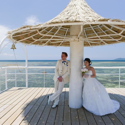 アルルウェディングが撮影したウェディングや家族、ビジネスの写真