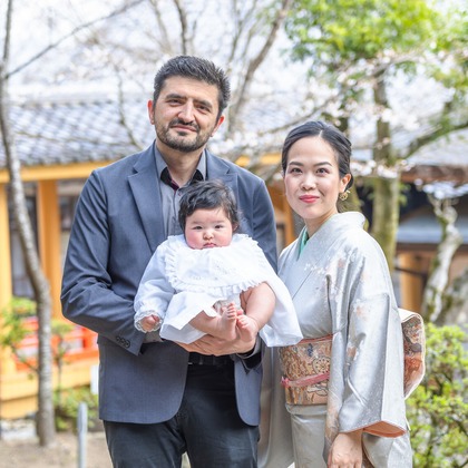 中村雅樹が出張撮影したジェスチャー, 記念写真, お宮参りが写ったお宮参りの写真